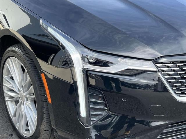 2025 Cadillac CT4 Premium Luxury