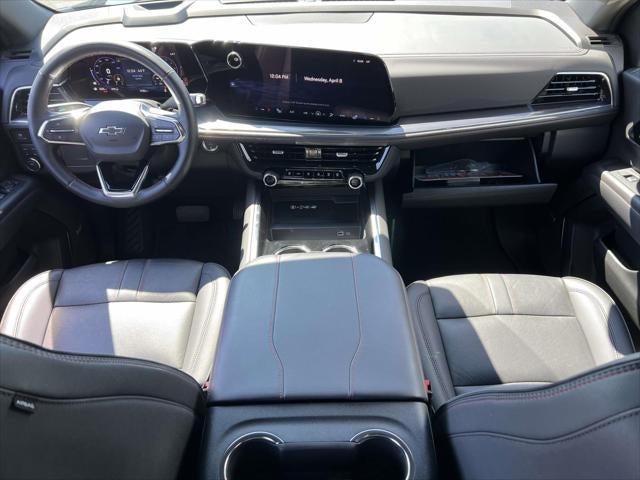 2025 Chevrolet Suburban RST