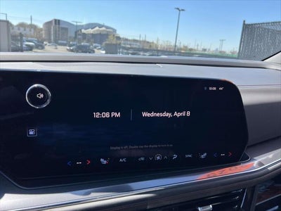 2025 Chevrolet Suburban RST