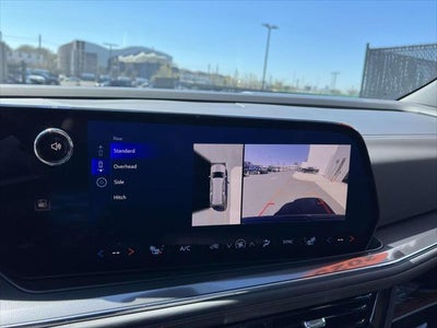 2025 Chevrolet Suburban RST