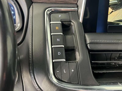 2023 Chevrolet Suburban LT