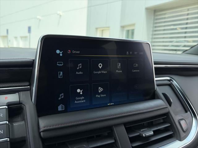 2023 Chevrolet Suburban RST