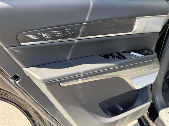2026 Cadillac VISTIQ Platinum