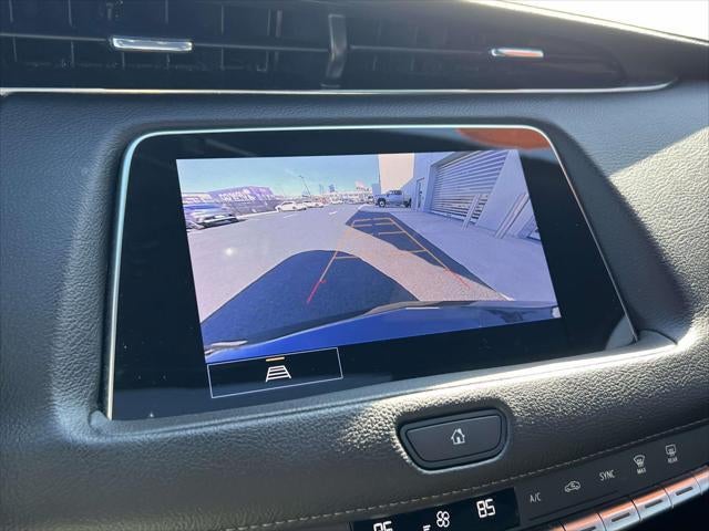 2023 Cadillac XT4 AWD Luxury