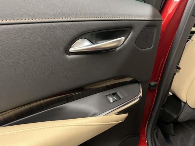 2024 Cadillac XT4 AWD Premium Luxury