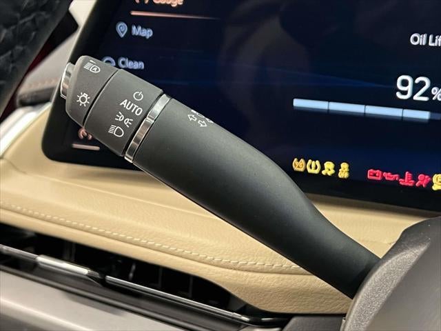 2024 Cadillac XT4 AWD Premium Luxury