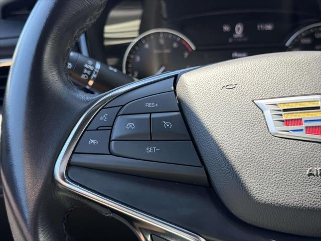 2022 Cadillac XT5 AWD Luxury