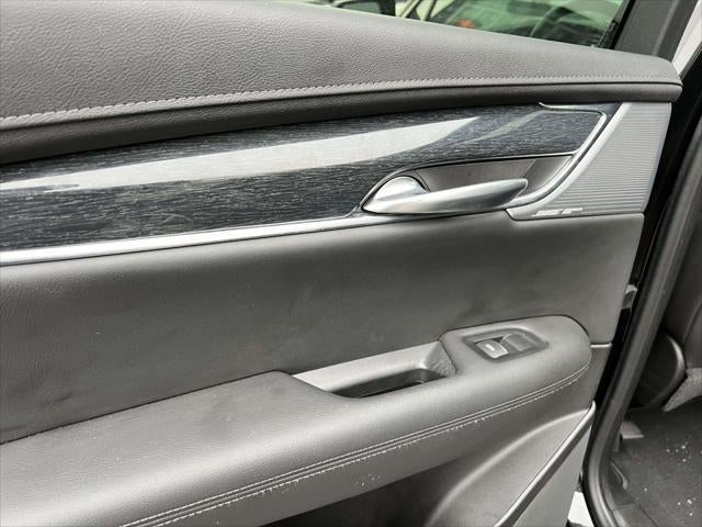 2022 Cadillac XT5 AWD Premium Luxury