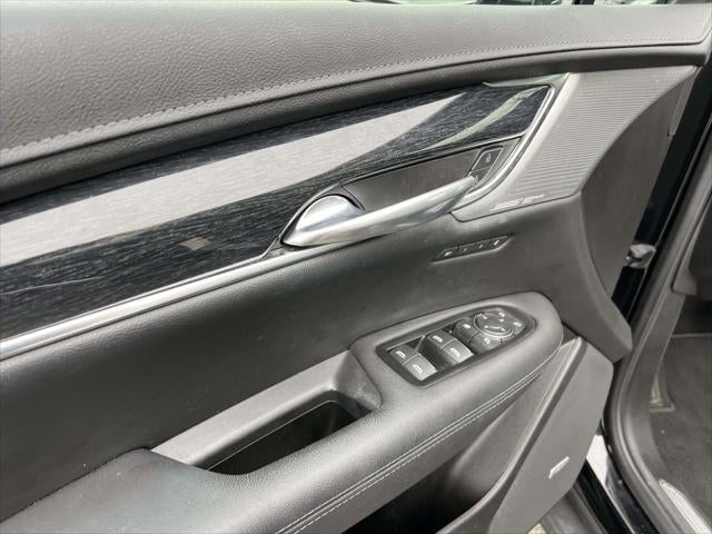 2022 Cadillac XT5 AWD Premium Luxury