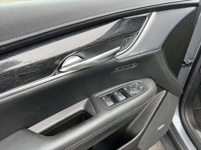 2022 Cadillac XT5 AWD Premium Luxury