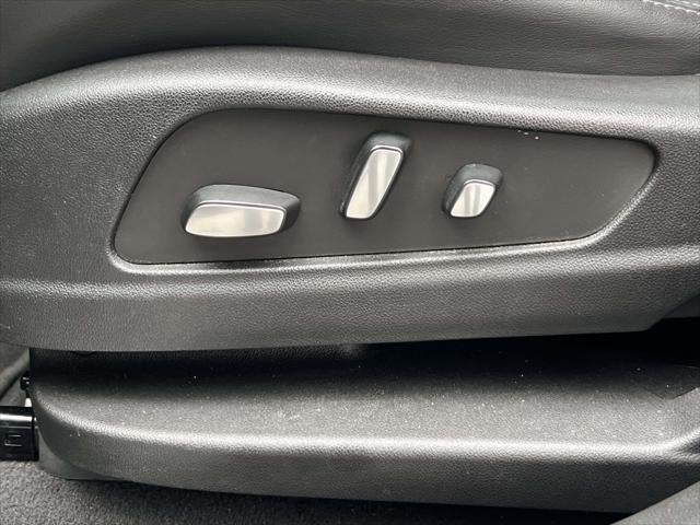 2022 Cadillac XT5 AWD Premium Luxury