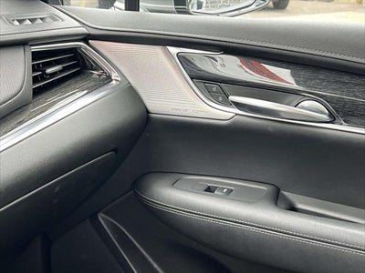 2022 Cadillac XT5 AWD Premium Luxury