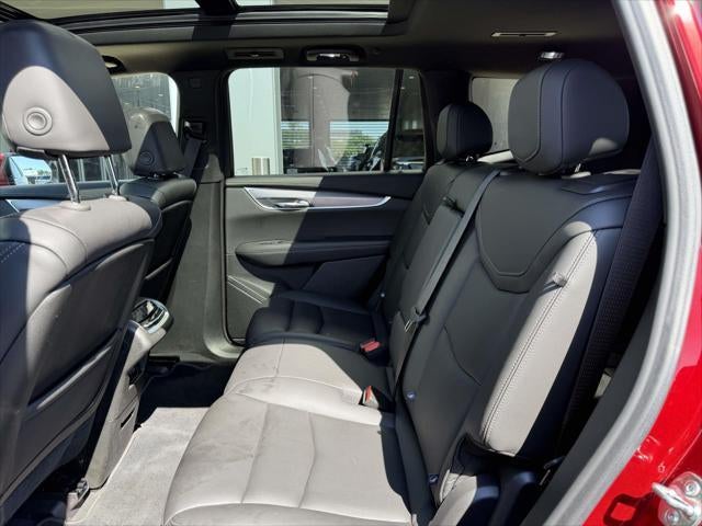 2025 Cadillac XT6 AWD Luxury
