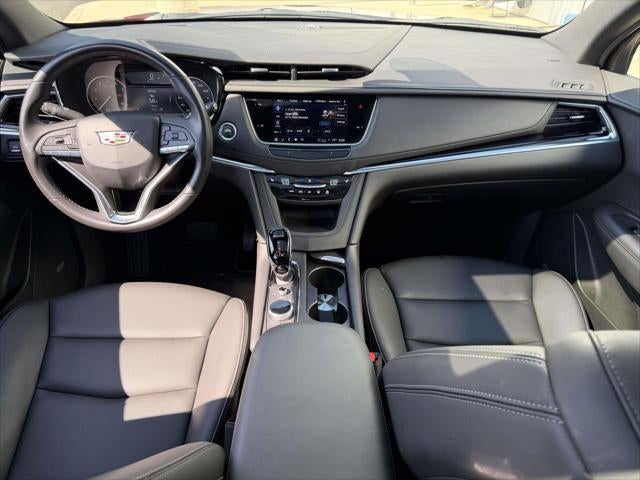 2025 Cadillac XT6 AWD Luxury