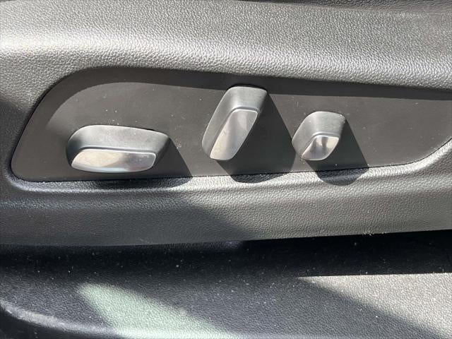 2025 Cadillac XT6 AWD Premium Luxury