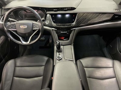 2022 Cadillac XT6 Premium Luxury