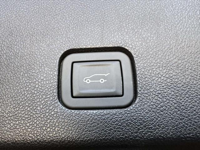 2025 Cadillac XT6 AWD Premium Luxury