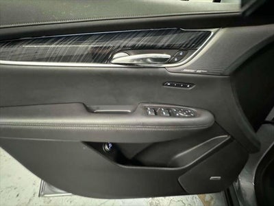 2025 Cadillac XT6 AWD Premium Luxury