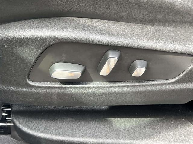 2023 Cadillac XT6 AWD Premium Luxury