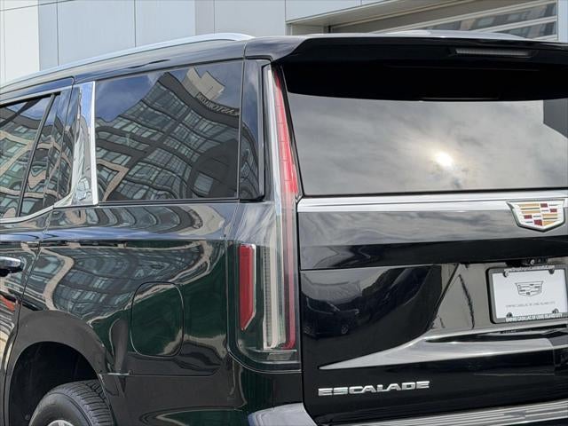 2023 Cadillac Escalade 4WD Premium Luxury