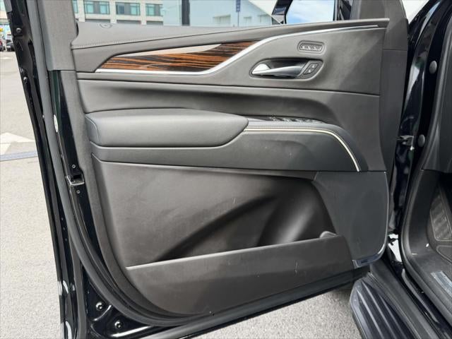 2023 Cadillac Escalade 4WD Premium Luxury