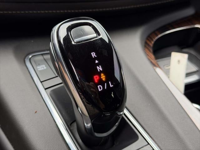 2023 Cadillac Escalade 4WD Premium Luxury