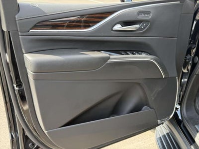 2023 Cadillac Escalade ESV 4WD Luxury