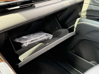 2023 Cadillac Escalade ESV 4WD Luxury