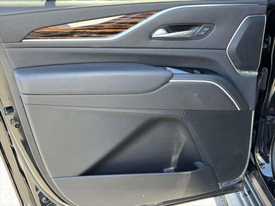 2024 Cadillac Escalade ESV 4WD Premium Luxury