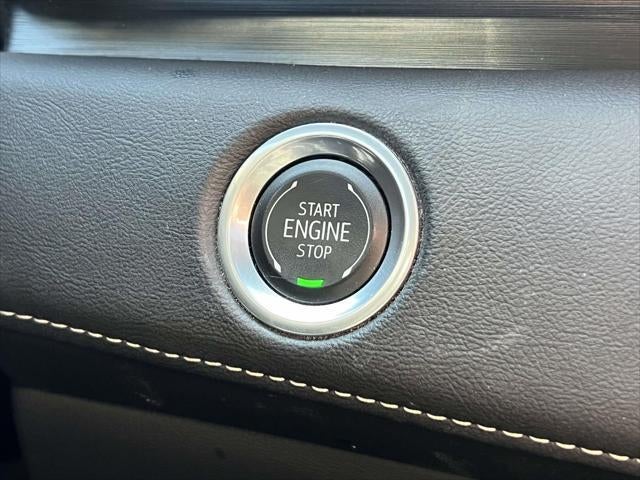 2024 Cadillac Escalade ESV 4WD Premium Luxury