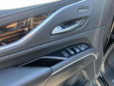 2023 Cadillac Escalade ESV 4WD Premium Luxury
