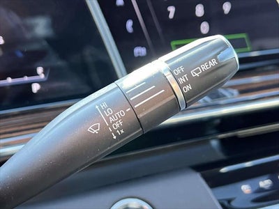 2023 Cadillac Escalade ESV 4WD Premium Luxury