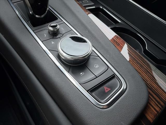 2024 Cadillac Escalade ESV 4WD Premium Luxury