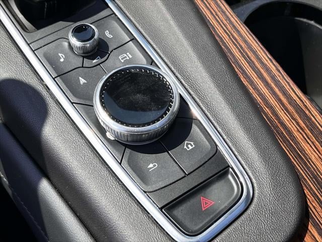 2024 Cadillac Escalade ESV 4WD Premium Luxury