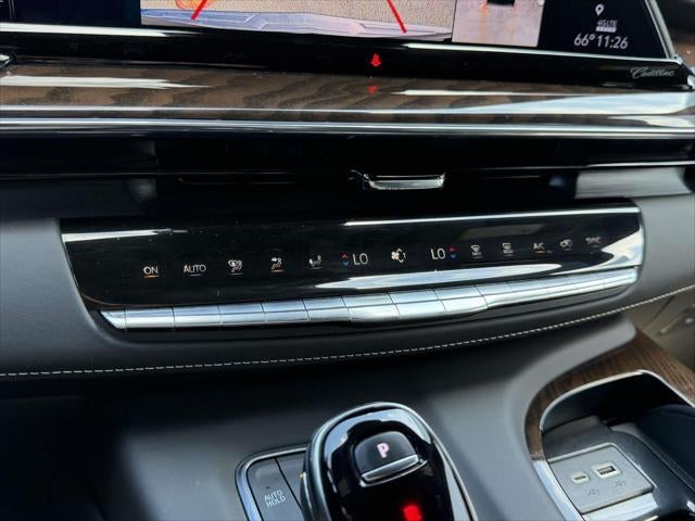 2024 Cadillac Escalade ESV 4WD Premium Luxury Platinum