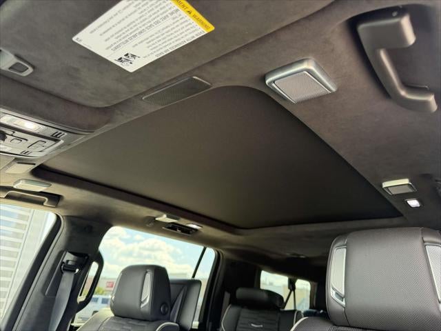 2024 Cadillac Escalade ESV 4WD Premium Luxury Platinum