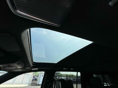 2024 Cadillac Escalade ESV 4WD Premium Luxury Platinum