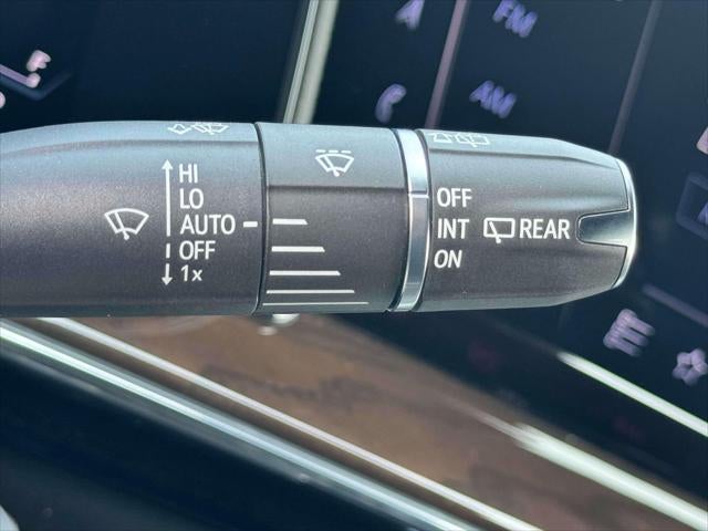 2024 Cadillac Escalade ESV 4WD Premium Luxury Platinum