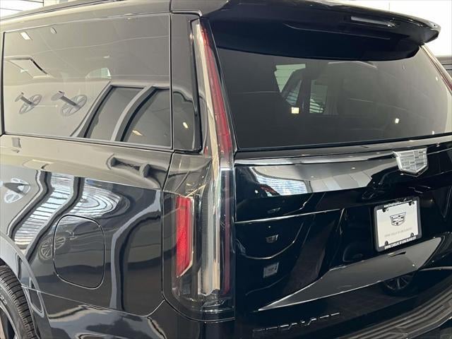 2023 Cadillac Escalade ESV 4WD Sport Platinum