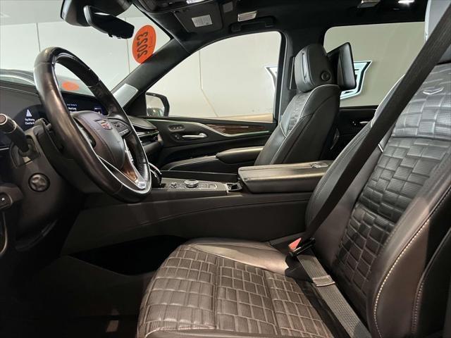 2023 Cadillac Escalade ESV 4WD Sport Platinum