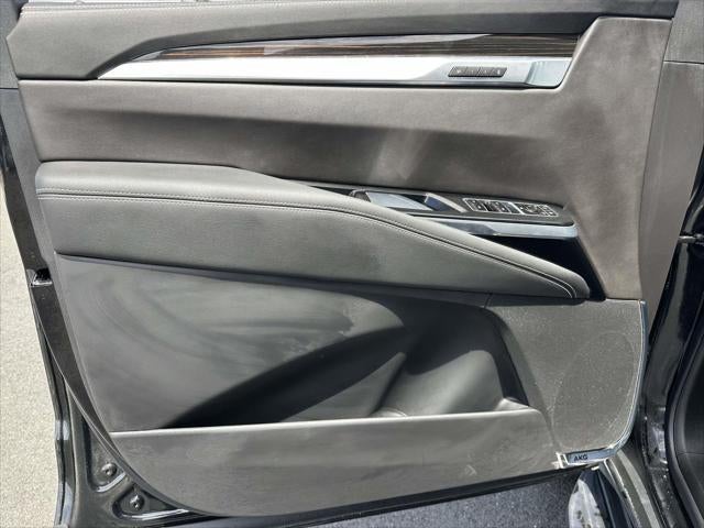 2026 Cadillac Escalade ESV 4WD