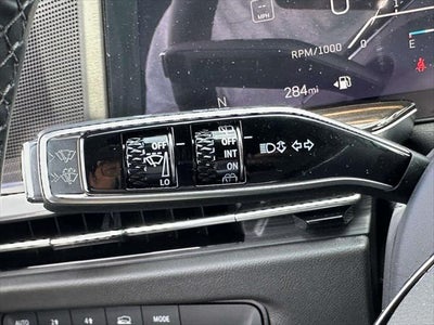 2026 Cadillac Escalade ESV 4WD