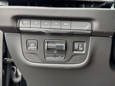 2025 Cadillac Escalade ESV 4WD Premium Luxury