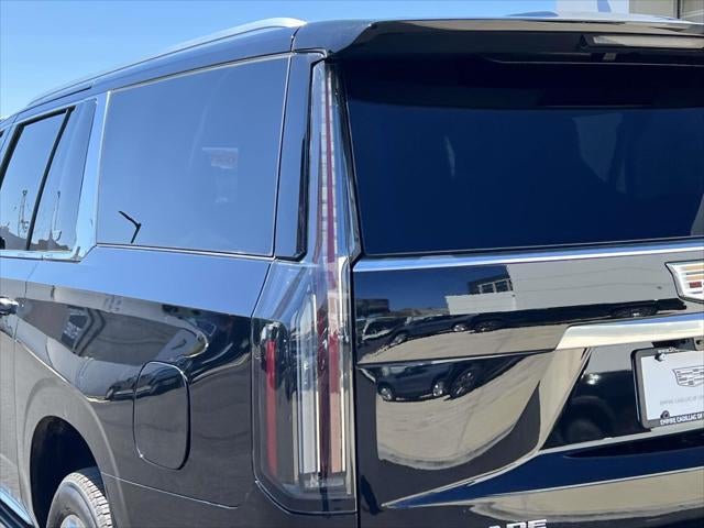 2025 Cadillac Escalade ESV 4WD Premium Luxury