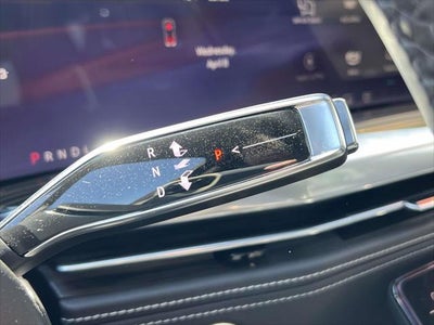 2025 Cadillac Escalade ESV 4WD Premium Luxury