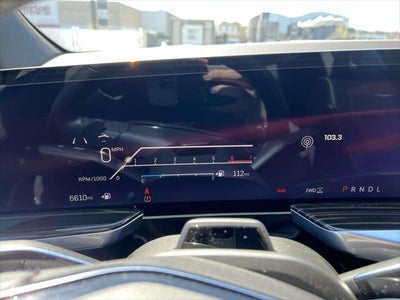 2025 Cadillac Escalade ESV 4WD Premium Luxury