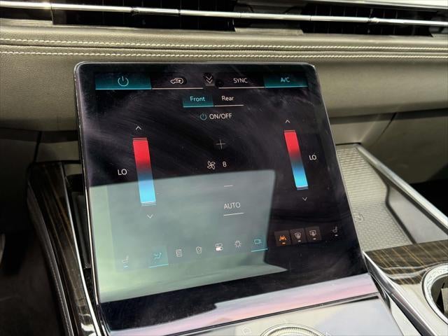 2025 Cadillac Escalade ESV 4WD Premium Luxury