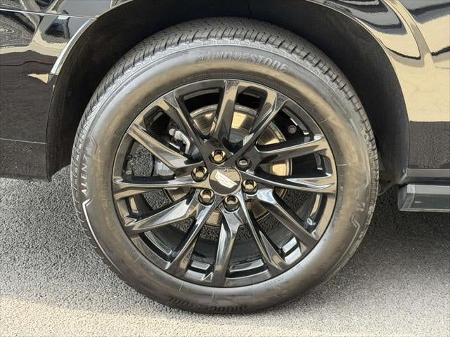 2025 Cadillac Escalade ESV 4WD Premium Luxury
