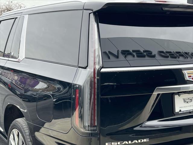 2025 Cadillac Escalade ESV 4WD Premium Luxury
