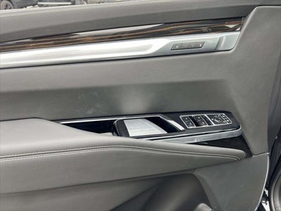 2025 Cadillac Escalade ESV 4WD Premium Luxury